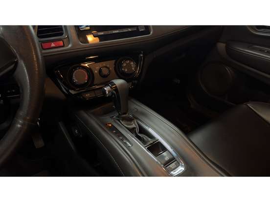 HONDA-HR-V-1.8 16V FLEX LX 4P AUTOMÁTICO HONDA-HR-V-2017