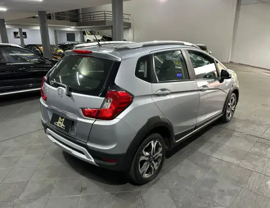 HONDA-WR-V-2017
