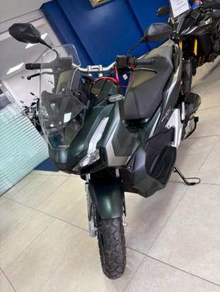 HONDA-ADV-2024