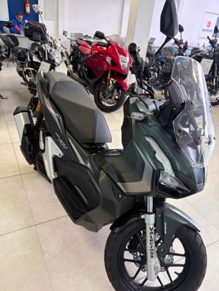 HONDA-ADV-2024