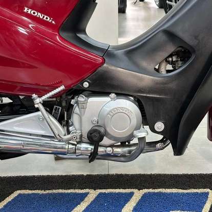 HONDA-BIZ 125 ES-2005