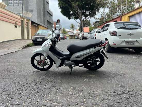 HONDA-BIZ 125 EX-2013