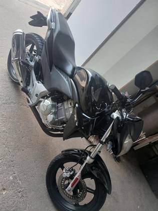 HONDA CB 300R 