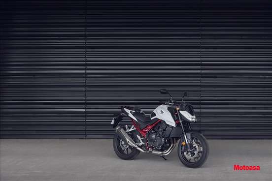 HONDA-CB 750 HORNET-2026