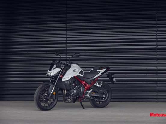 HONDA-CB 750 HORNET HONDA-CB 750 HORNET-2026