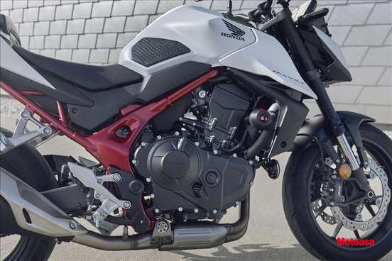 HONDA-CB 750 HORNET-2026