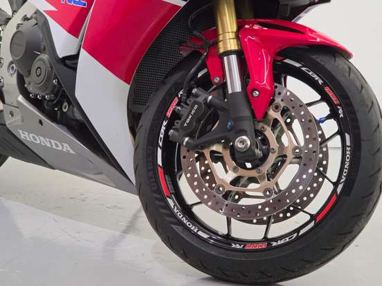 HONDA-CBR 1000RR FIREBLADE HONDA-CBR 1000RR FIREBLADE-2012