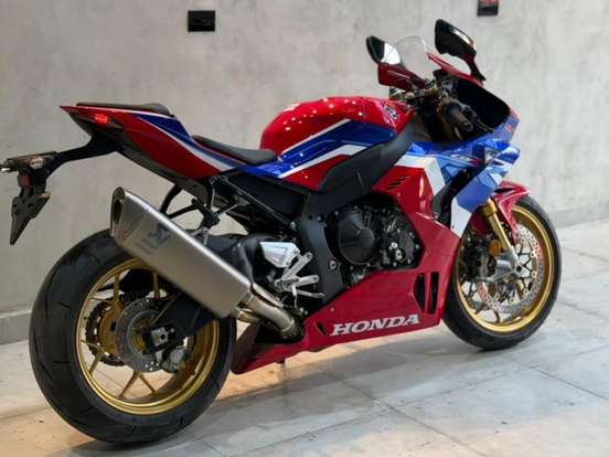 HONDA-CBR 1000RR-R FIREBLADE SP HONDA-CBR 1000RR-R FIREBLADE SP-2022