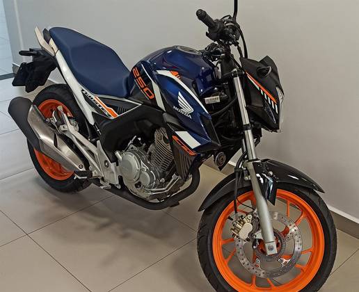 HONDA CB TWISTER SPECIAL EDITION ABS 