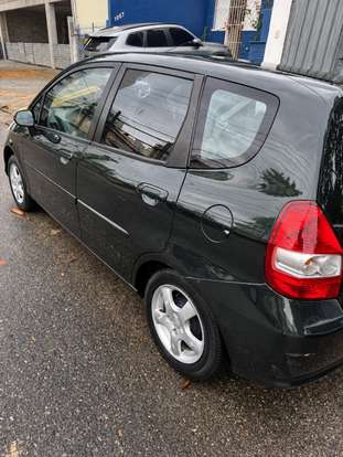HONDA-FIT-1.4 LXL 8V GASOLINA 4P AUTOMÁTICO HONDA-FIT-2005