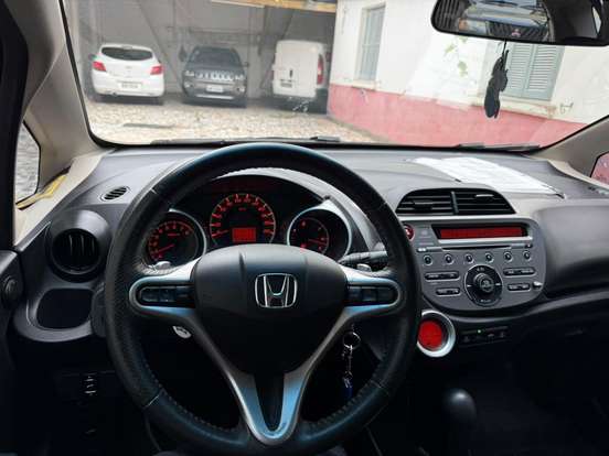 HONDA-FIT-2013