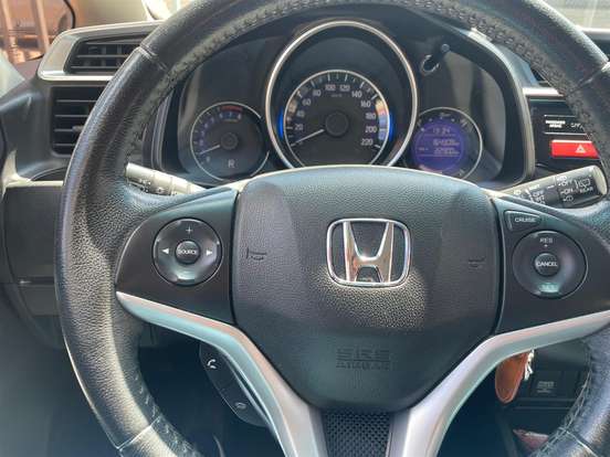 HONDA-FIT-2016