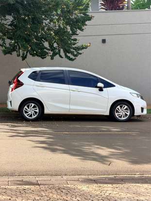 HONDA-FIT-2015