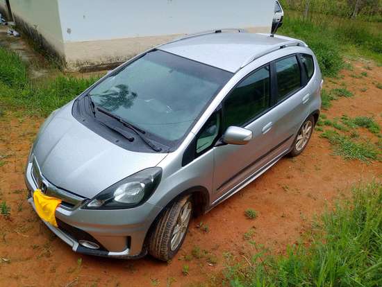 HONDA-FIT-2013