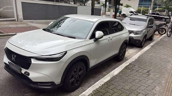 HONDA-HR-V-2023