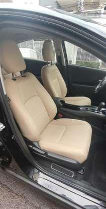HONDA-HR-V-2021