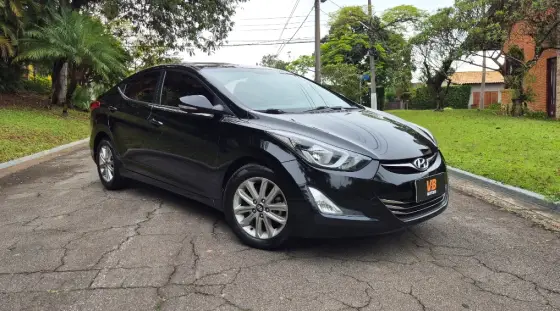 HYUNDAI ELANTRA 2.0 GLS 16V FLEX 4P AUTOMÁTICO