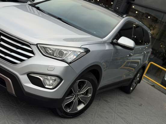 HYUNDAI-GRAND SANTA FÉ-3.3 MPFI V6 4WD GASOLINA 4P AUTOMÁTICO HYUNDAI-GRAND SANTA FÉ-2015