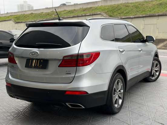 HYUNDAI-GRAND SANTA FÉ-3.3 MPFI V6 4WD GASOLINA 4P AUTOMÁTICO HYUNDAI-GRAND SANTA FÉ-2015