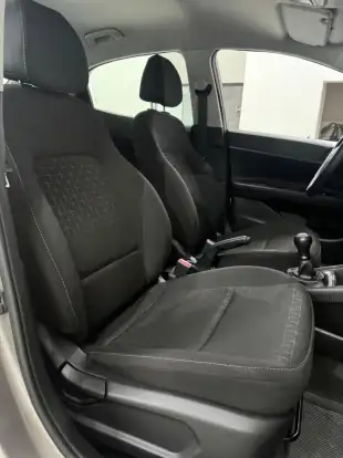 HYUNDAI-HB20-2024