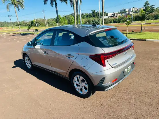 HYUNDAI-HB20-1.0 12V FLEX COMFORT PLUS MANUAL HYUNDAI-HB20-2024