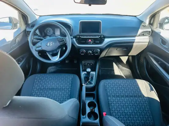 HYUNDAI-HB20-2024