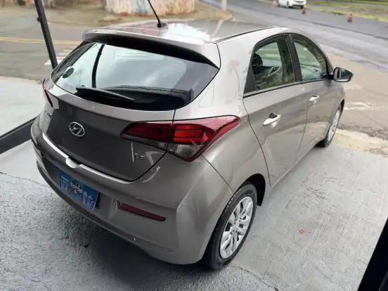 HYUNDAI-HB20-1.6 COMFORT PLUS 16V FLEX 4P MANUAL HYUNDAI-HB20-2018