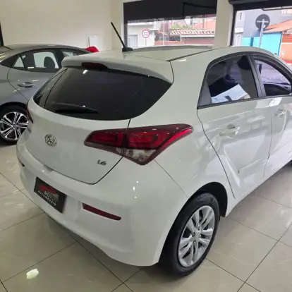 HYUNDAI-HB20-2019