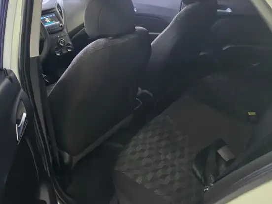 HYUNDAI-HB20-1.6 COMFORT PLUS 16V FLEX 4P MANUAL HYUNDAI-HB20-2019