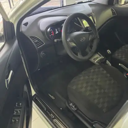 HYUNDAI-HB20-2019