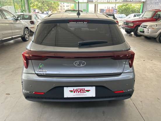 HYUNDAI-HB20-2022