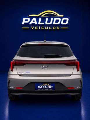 HYUNDAI-HB20-2022