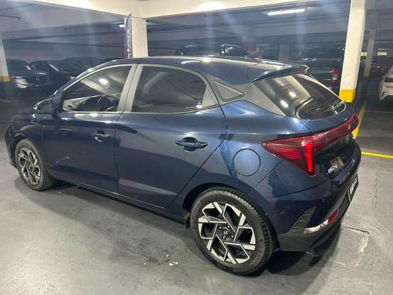 HYUNDAI-HB20-2023