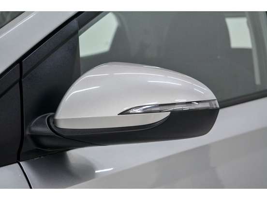 HYUNDAI-HB20-2025