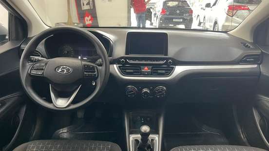 HYUNDAI-HB20-2025