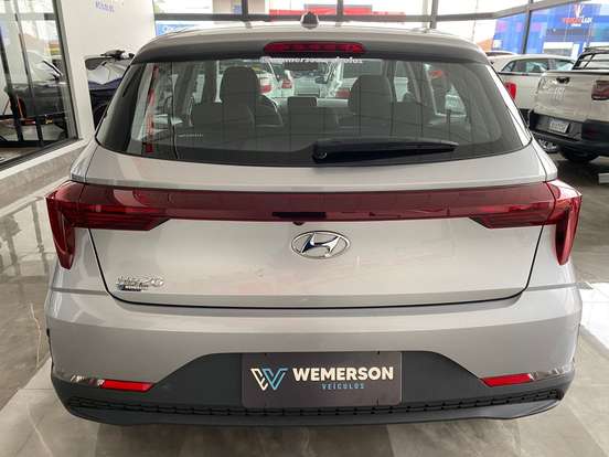 HYUNDAI-HB20-2023