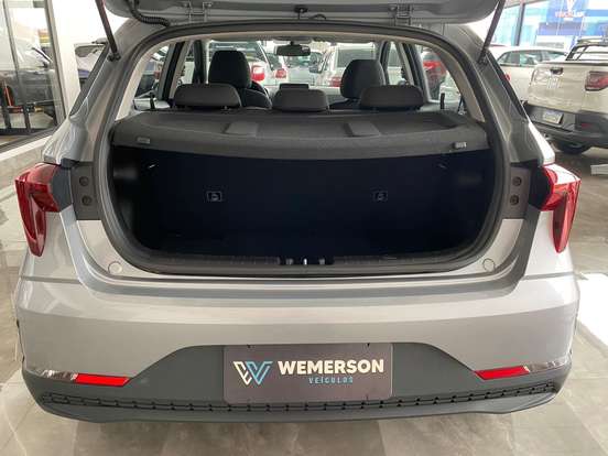HYUNDAI-HB20-2023