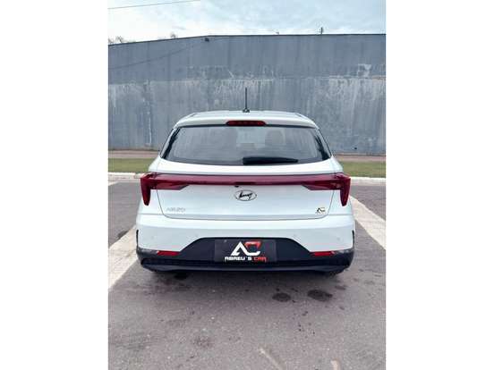 HYUNDAI-HB20-2023
