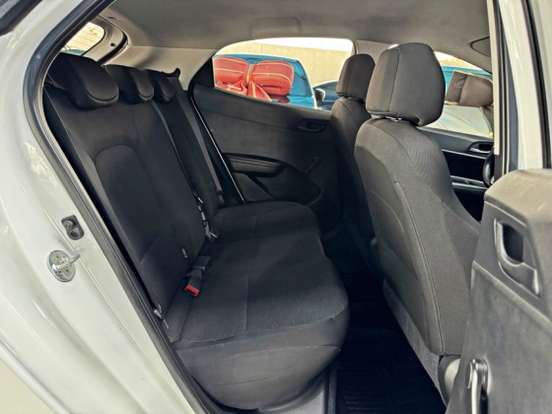 HYUNDAI-HB20-2020