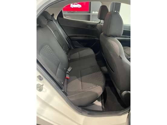 HYUNDAI-HB20-2023