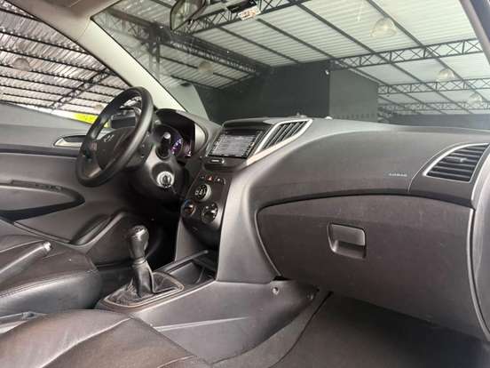 HYUNDAI-HB20-1.6 COMFORT 16V FLEX 4P MANUAL HYUNDAI-HB20-2012