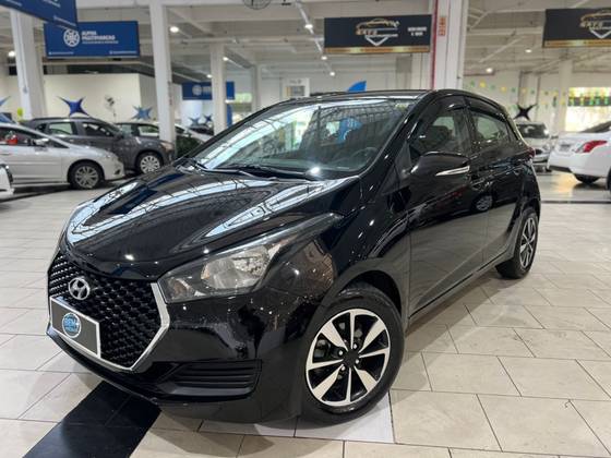 HYUNDAI HB20 1.6 COMFORT PLUS 16V FLEX 4P AUTOMÁTICO