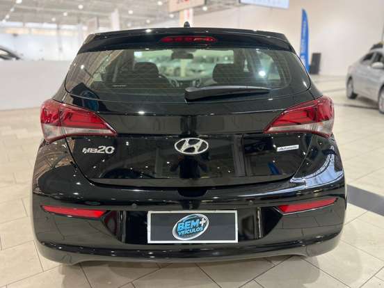 HYUNDAI-HB20-2018