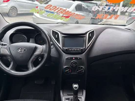 HYUNDAI-HB20-1.6 COPA DO MUNDO FIFA 16V FLEX 4P AUTOMÁTICO HYUNDAI-HB20-2018
