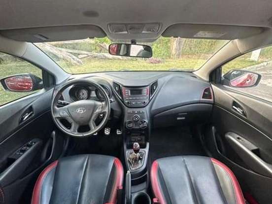 HYUNDAI-HB20-1.6 R SPEC 16V FLEX 4P MANUAL HYUNDAI-HB20-2016