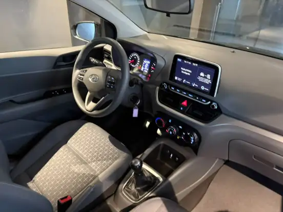 HYUNDAI-HB20S-2023