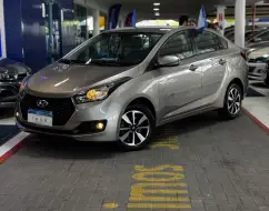 HYUNDAI HB20S 1.6 COMFORT PLUS 16V FLEX 4P AUTOMÁTICO HYUNDAI HB20S 1.6 COMFORT PLUS 16V FLEX 4P AUTOMÁTICO