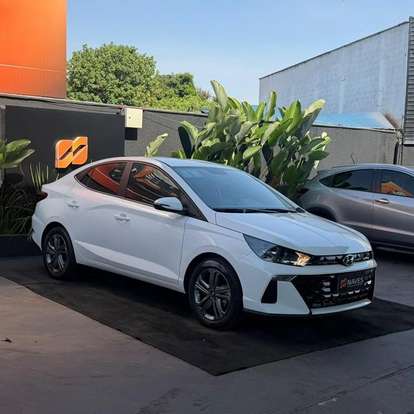 HYUNDAI-HB20S-2025
