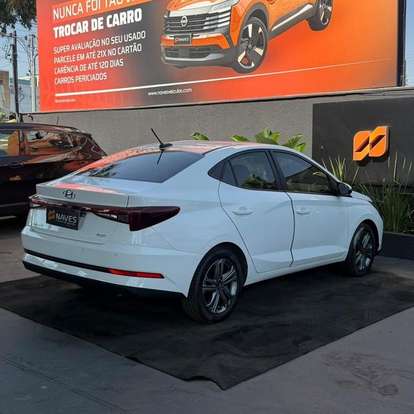 HYUNDAI-HB20S-2025