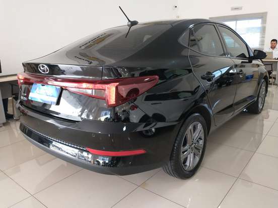 HYUNDAI-HB20S-2024